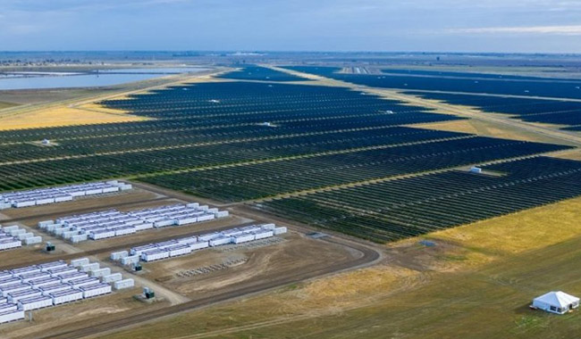 Goldman activa 390MW fotovoltaicos y 561MWh de almacenamiento en California