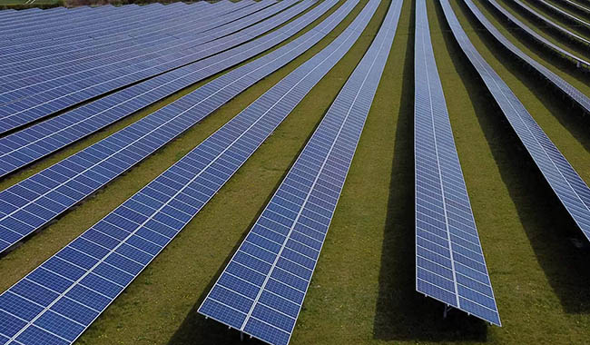 Alemania lanza 1.950 MW de licitación solar a gran escala